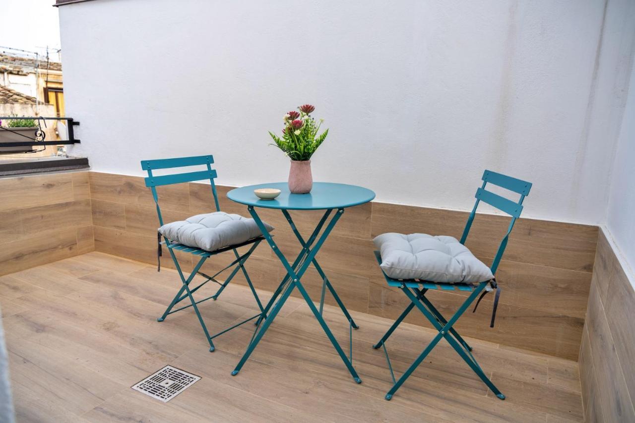 Monacelli Apartment Palermo Luaran gambar